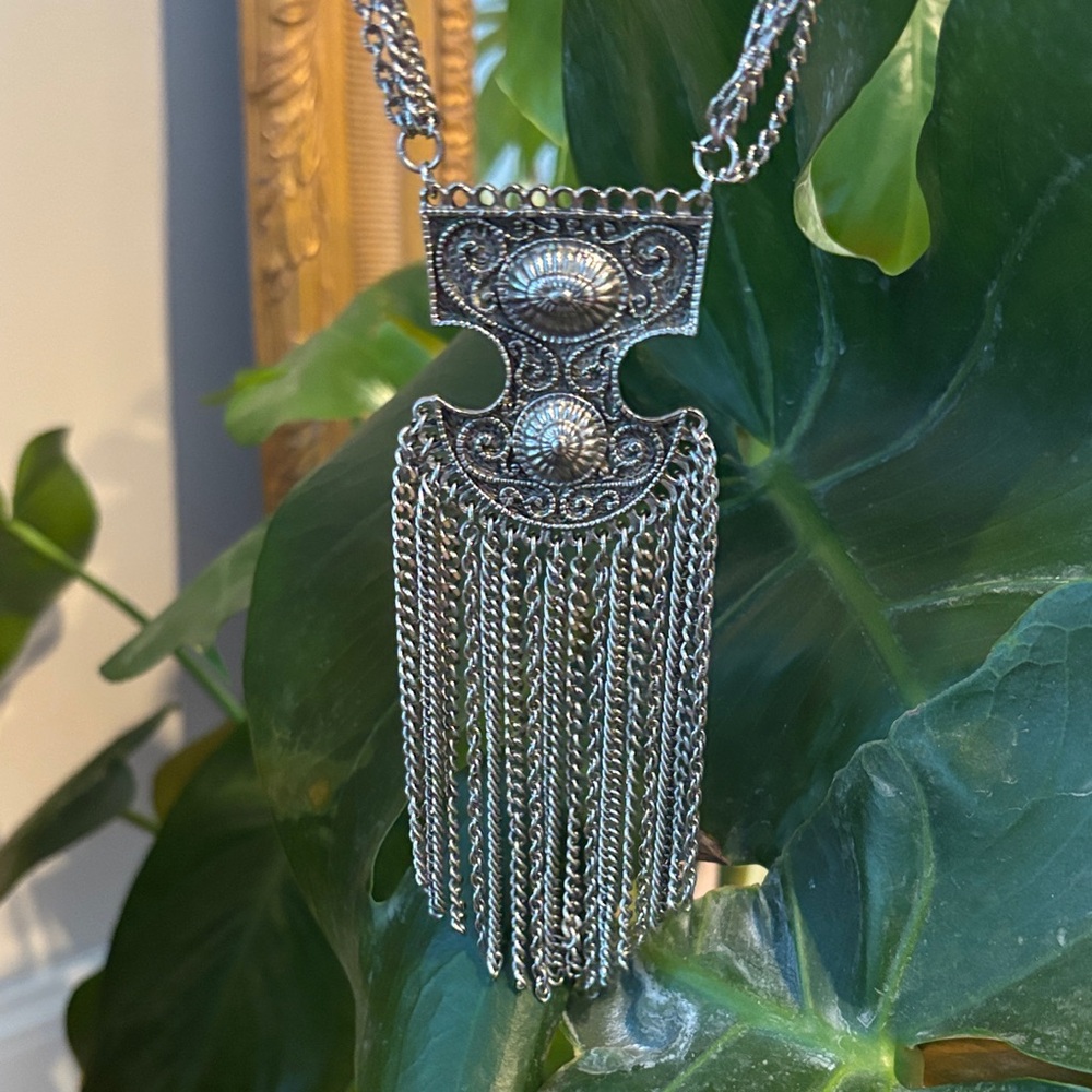 Silver Fringe Necklace from the 80’s